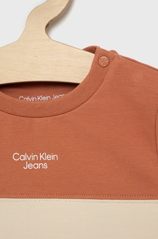 Chłopiec Calvin Klein Jeans dres dziecięcy IN0IN00020.9BYY IN0IN00020.9BYY beżowy
