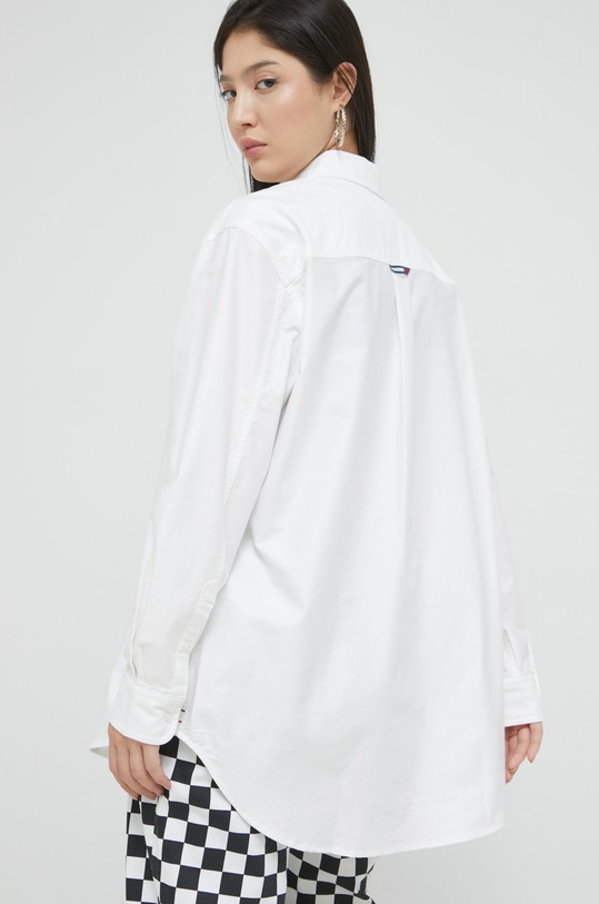 Oblečenie Bavlnená košeľa Tommy Jeans DW0DW13804.9BYY biela
