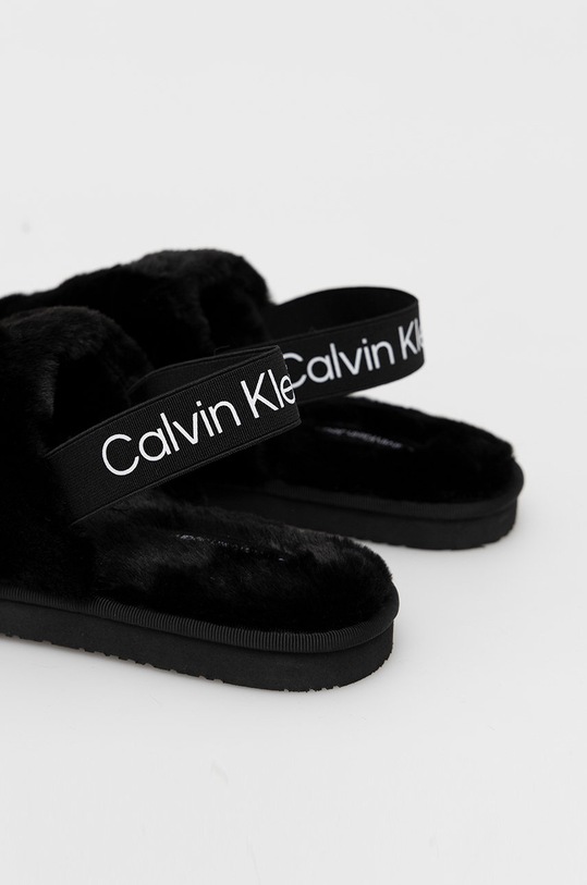 Obuwie Calvin Klein Jeans kapcie Home Slipper Fakefur Elastic YW0YW00751.BDS czarny