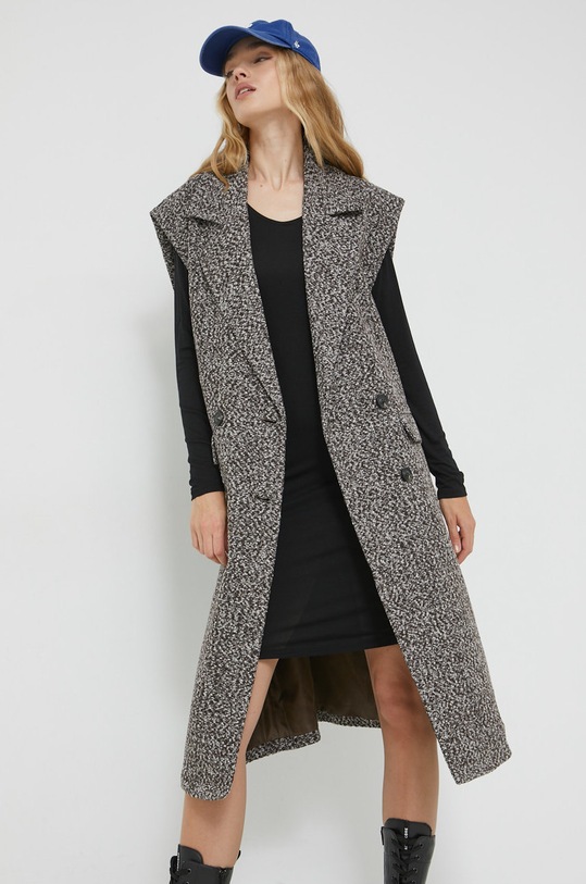 Vero Moda bezrękawnik nieocieplane brązowy 10270992.Carafe