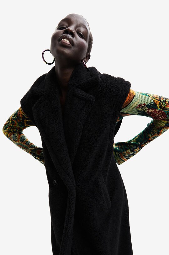 Ruházat Desigual ujjatlan 22WWEW19 fekete