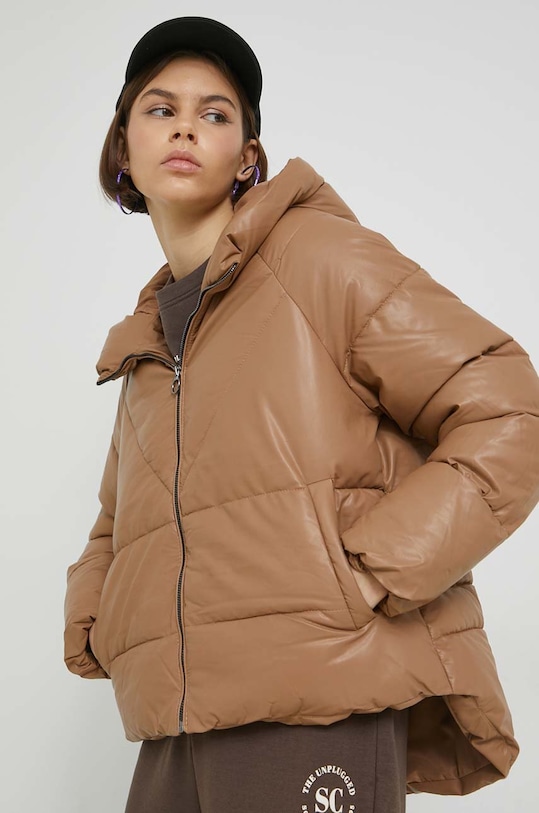 Only rövid kabát szigetelt barna 15261464.Burro