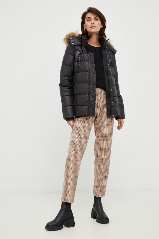 Pepe Jeans kurtka PL402104.999 czarny AW22