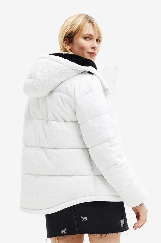 Яке Desigual бял 22WWEW18