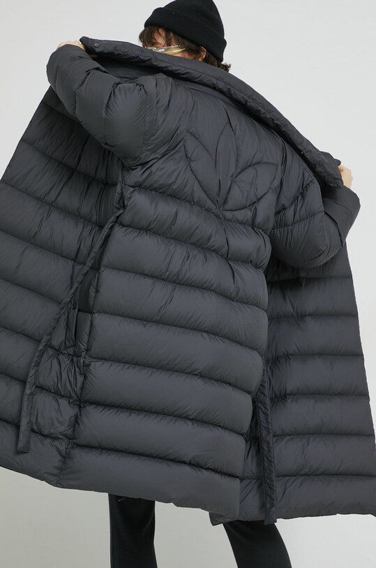Îmbrăcăminte adidas Originals geaca de puf HK5245 negru