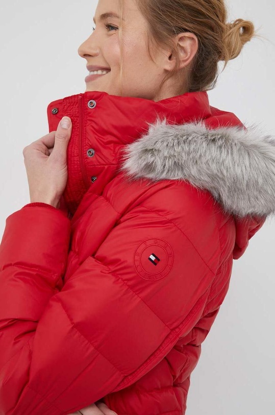 Tommy Hilfiger kurtka puchowa czerwony WW0WW37486.9BYY