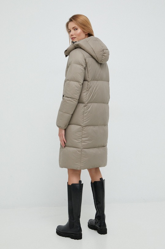 Odzież Calvin Klein Jeans kurtka puchowa J20J219820.9BYY brązowy