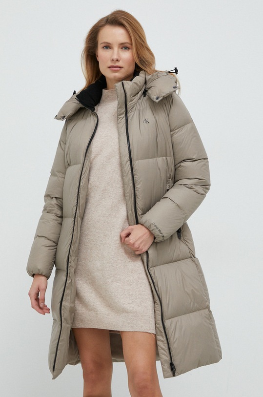 Calvin Klein Jeans kurtka puchowa brązowy J20J219820.9BYY