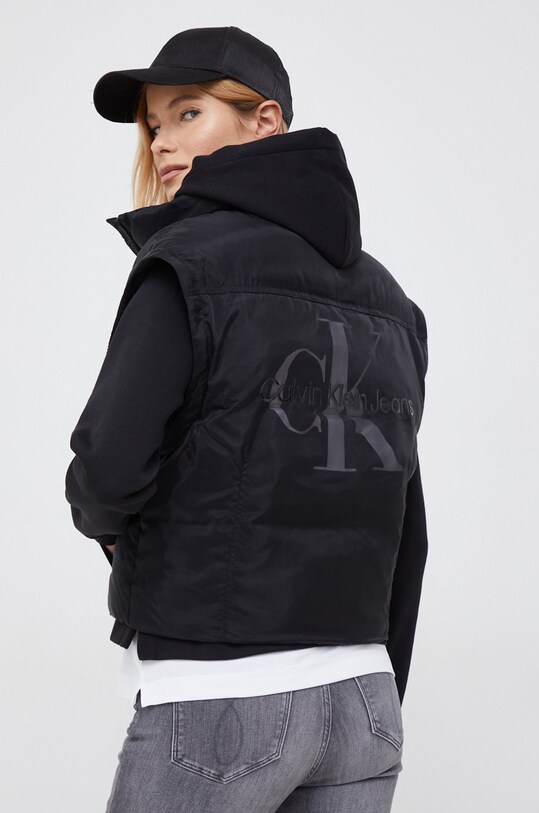 Jakna Calvin Klein Jeans črna J20J219836.9BYY