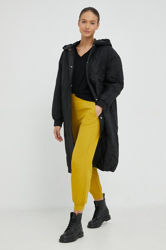 United Colors of Benetton kurtka 25WUDN00T.100 czarny AW22