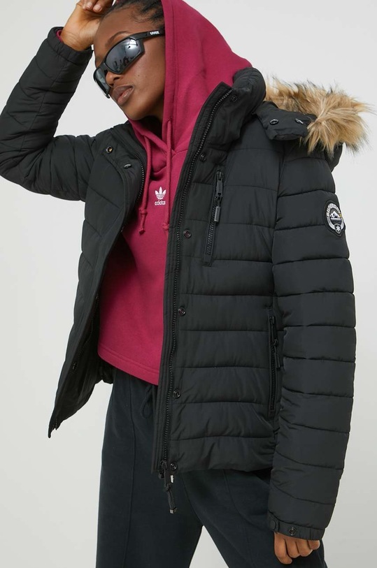 Superdry kurtka W5011503A.02A czarny AW22
