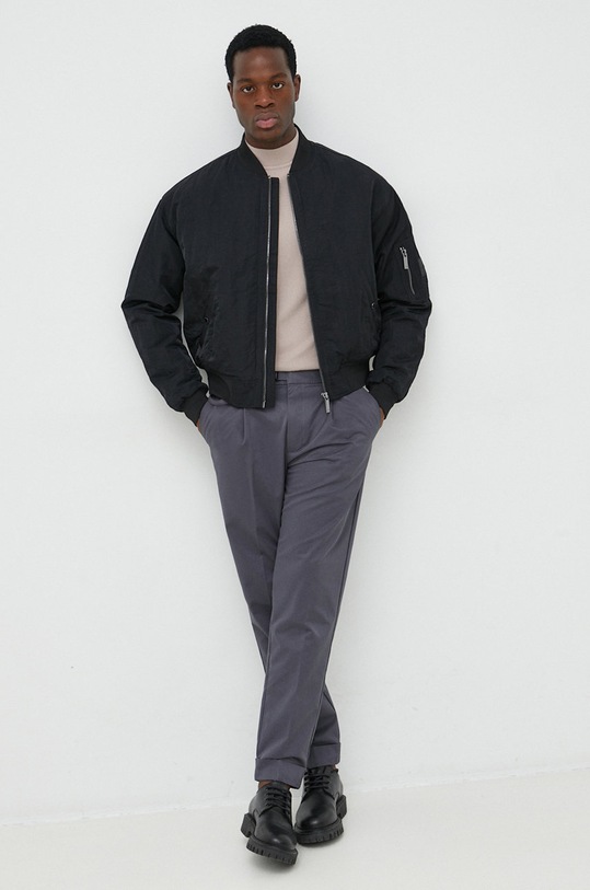 Calvin Klein kurtka bomber K10K109484.9BYY czarny AW22