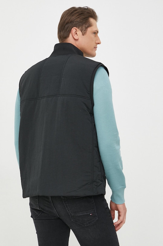 Oblečení Vesta Calvin Klein Jeans J30J320921.9BYY černá
