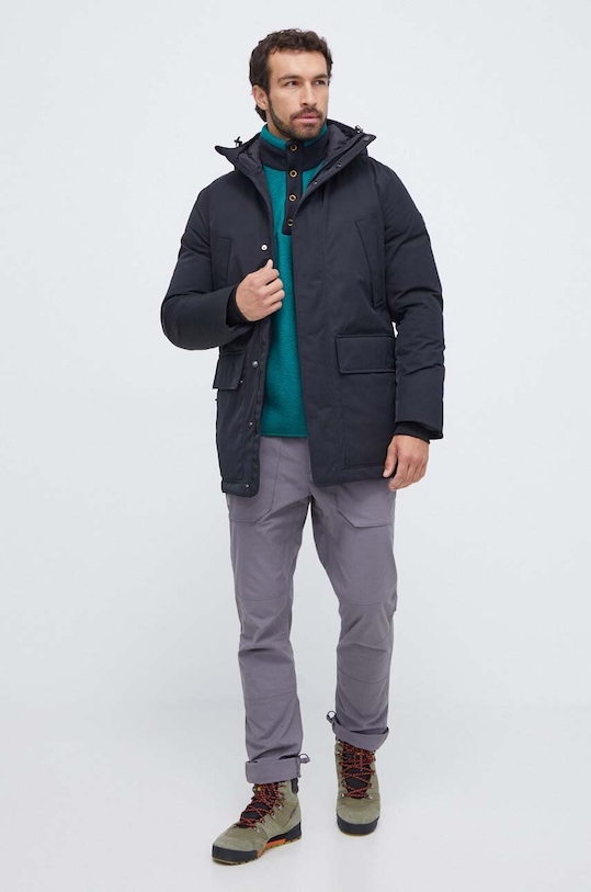 Páperová športová bunda Peak Performance Ground G77957 čierna AW23