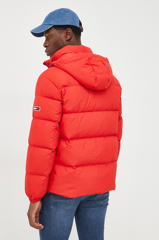 Odzież Tommy Jeans kurtka puchowa DM0DM15447.9BYY czerwony