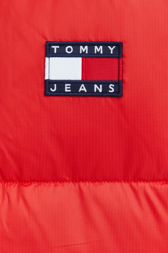 Куртка Tommy Jeans DM0DM15121.9BYY красный