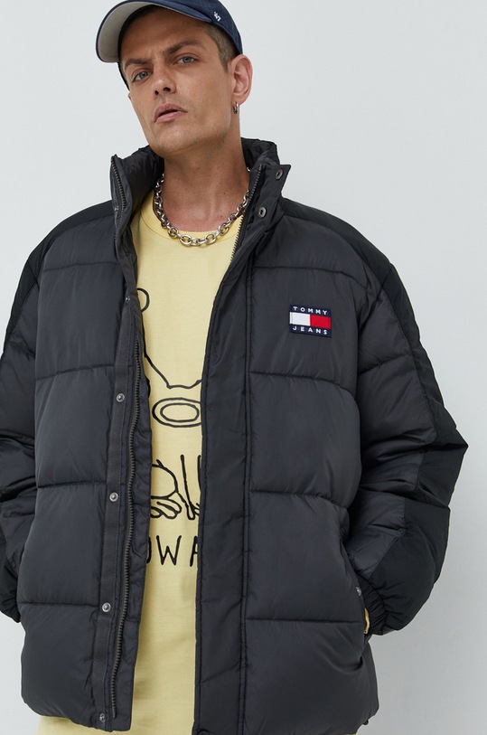 Tommy Jeans kurtka czarny DM0DM15121.9BYY