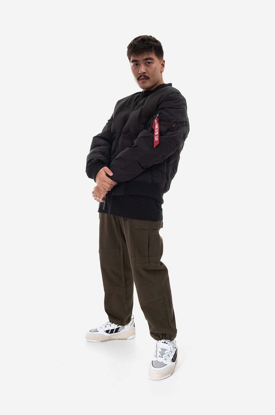 Alpha Industries kurtka bomber Puffer 108106.03 czarny AW22