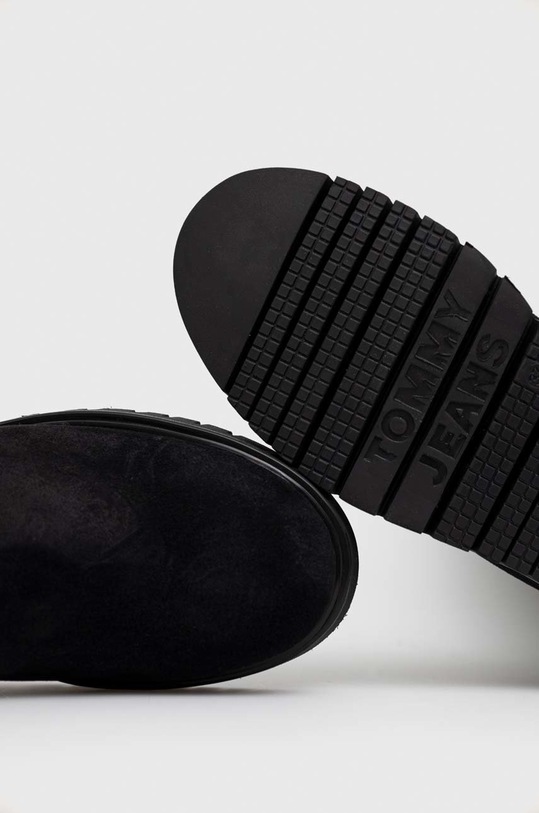 Semišové boty Tommy Jeans Warmlined Long Boot černá EN0EN01994.BDS