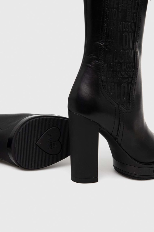 Boty Kožené kotníkové boty Love Moschino JA2128AG0FIA0000 černá
