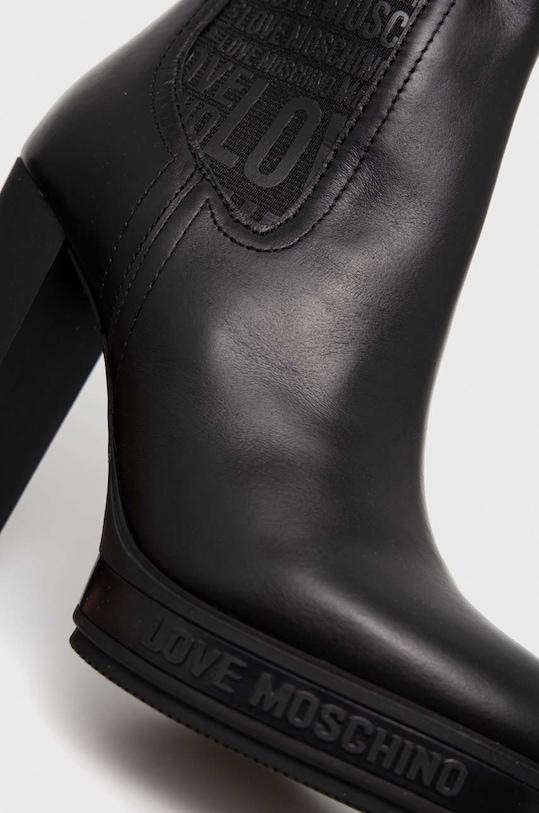 Kožené kotníkové boty Love Moschino černá JA2128AG0FIA0000