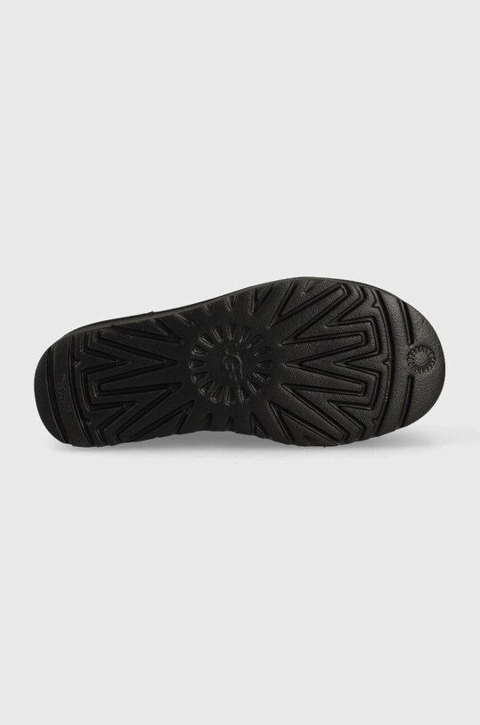 Kožené sněhule UGG Classic Mini Platform 1134991.BLK černá