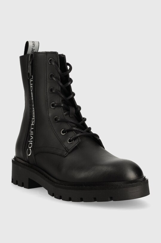Usnjeni gležnarji Calvin Klein Jeans YW0YW01035 črna AW23