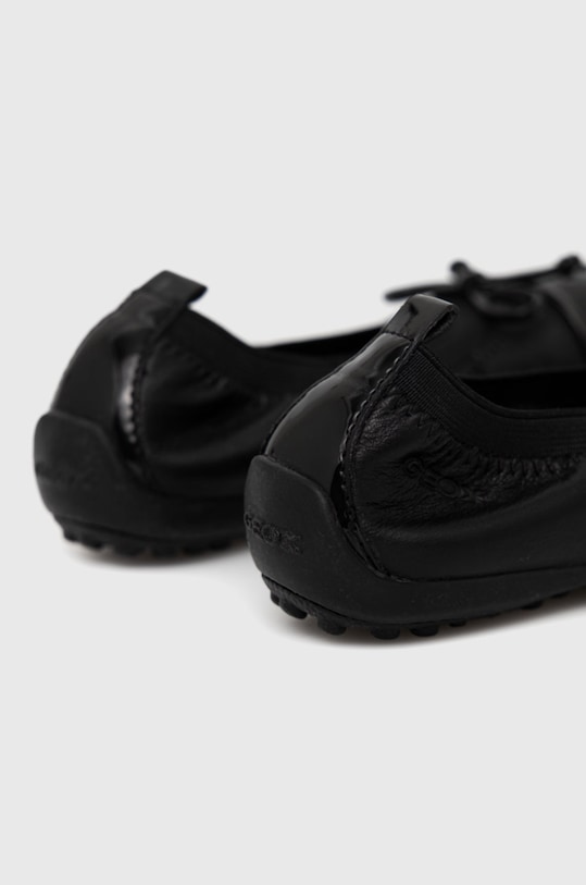 Dievča Detské balerínky Geox J11B0F.03902.29.34 čierna