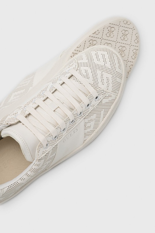 Guess sneakersy Nola biały FM7NOL.ELL12.WHITE
