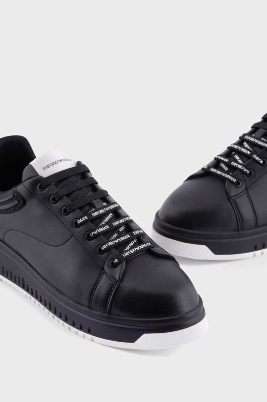 Маратонки Emporio Armani черен X4X264.XN001.K001
