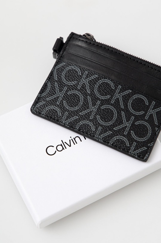 Puzdro na karty Calvin Klein čierna K50K509236.9BYY