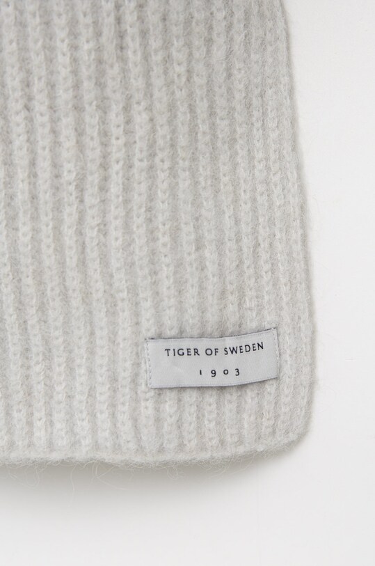 Vlněná šála Tiger Of Sweden S69898023 šedá AW22