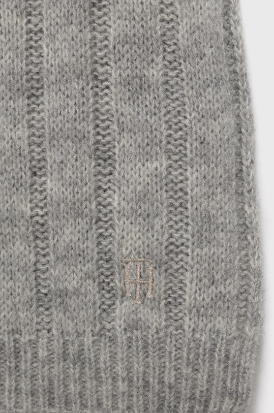 Šála Tommy Hilfiger AW0AW13898.9BYY šedá AW22