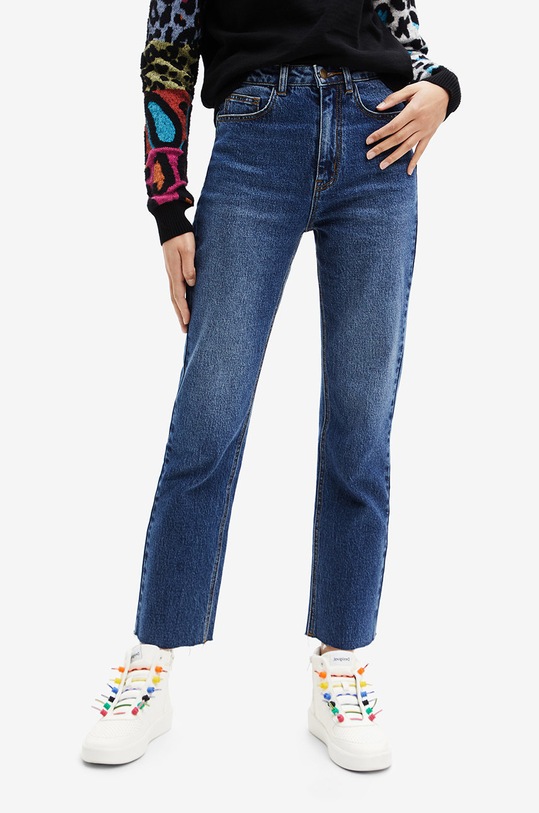 Odzież Desigual jeansy 22WWDD26 granatowy