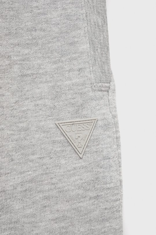 Guess spodnie dresowe dziecięce L2YQ46.KAIJ1 szary AW22