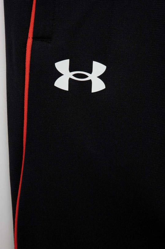 CHLAPEC Dětské tepláky Under Armour 1366369 černá