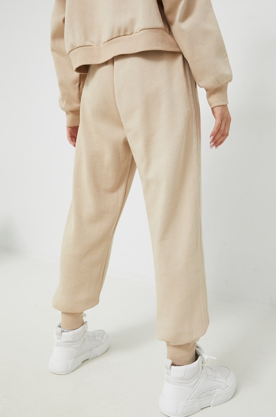 Одяг Спортивні штани adidas Originals Always Original HK5065 бежевий