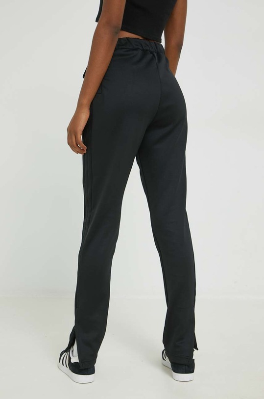 Îmbrăcăminte Adidas Originals pantaloni HK5082 negru