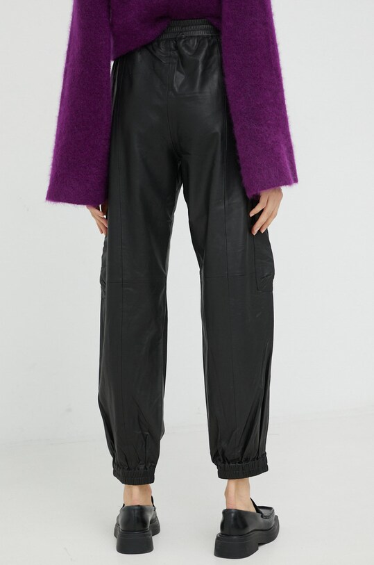 Îmbrăcăminte Gestuz pantaloni de piele Kallie 10906426 negru