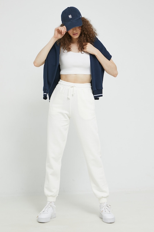 Donji dio trenirke Fila pletivo bijela FAW0406