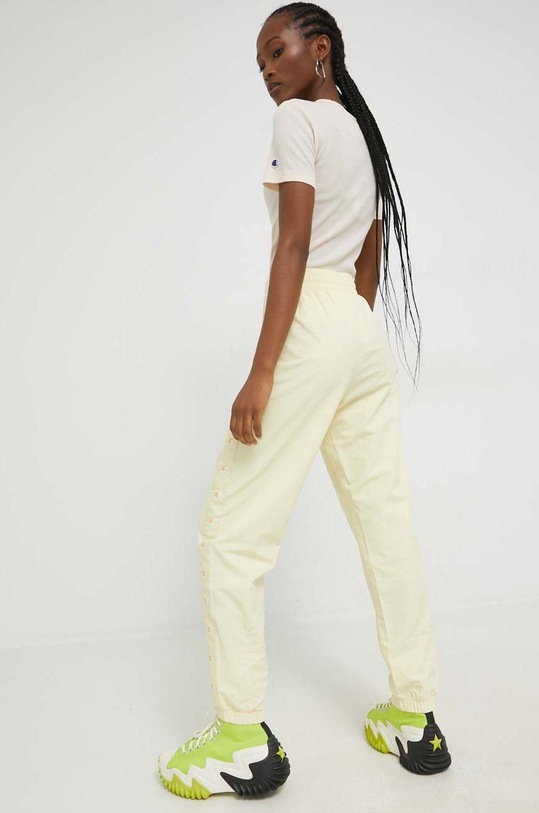 Ruházat Champion melegítőnadrág 115495 sárga