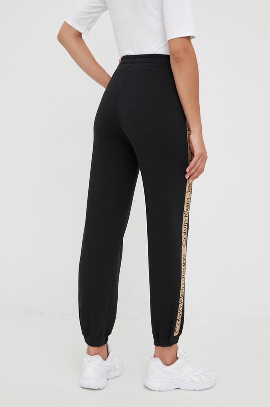 Ρούχα Παντελόνι φόρμας Calvin Klein Jeans J20J219738.9BYY μαύρο