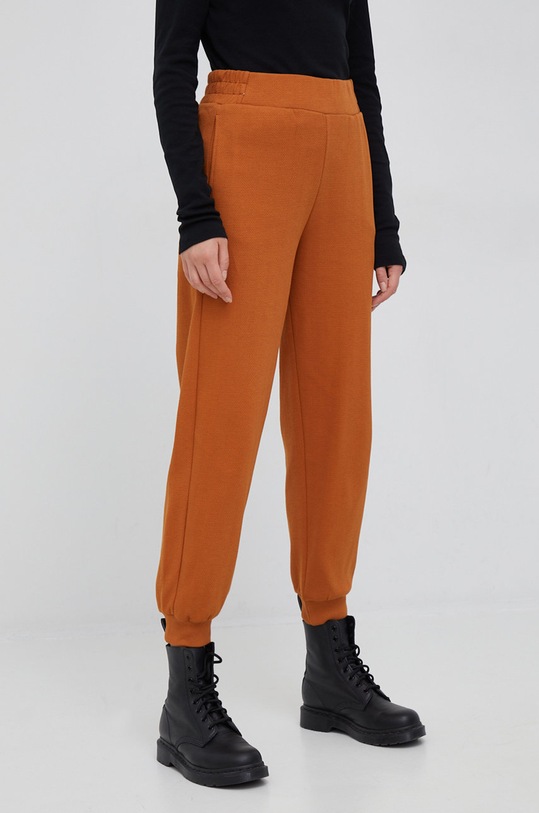 United Colors of Benetton spodnie dresowe bawełna brązowy 37YLDF008.37D