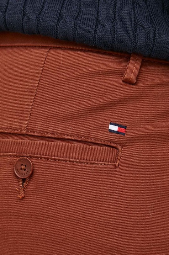Hlače Tommy Hilfiger rjava MW0MW26619.9BYY