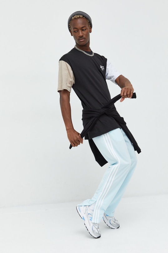 adidas Originals pantaloni de trening albastru HL9346