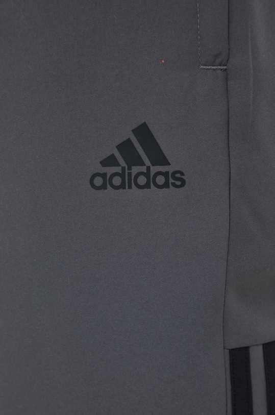 Спортен панталон adidas сив EE2327