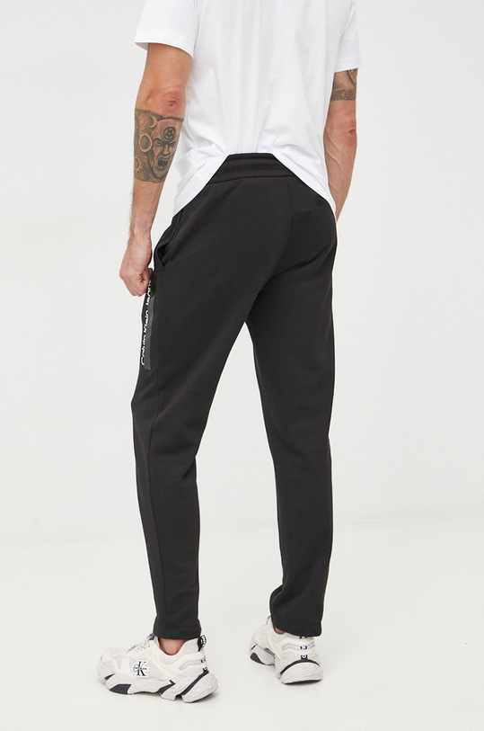 Oblečení Kalhoty Calvin Klein Jeans J30J322566.9BYY černá