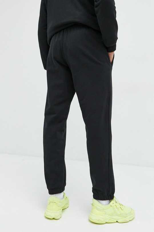 Oblačila Bombažen spodnji del trenirke adidas Originals HM4948 črna