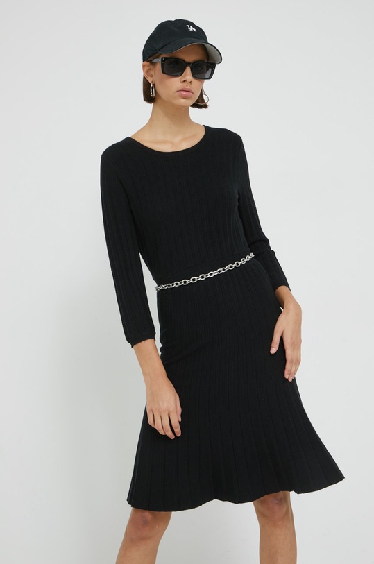 Рокля Vila 14077459.Black черен AW22