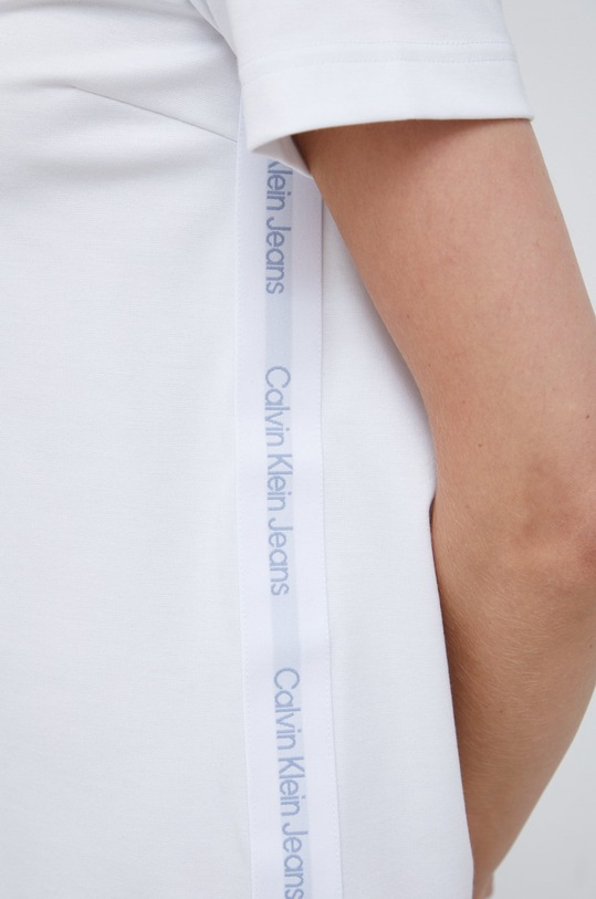 Calvin Klein Jeans sukienka J20J219916.9BYY biały